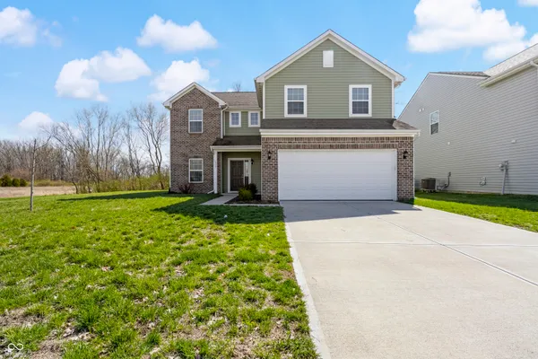$339,900 | 1937 Abbey Lane, Columbus, IN 47201