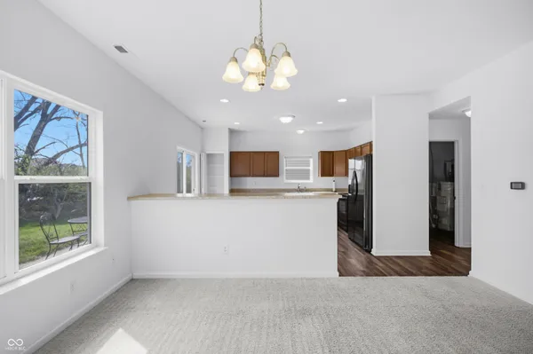 $339,900 | 1937 Abbey Lane, Columbus, IN 47201