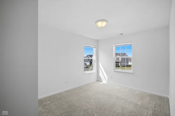 $339,900 | 1937 Abbey Lane, Columbus, IN 47201