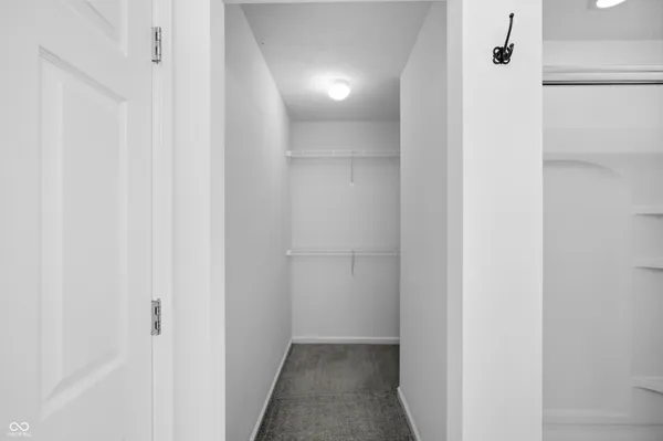 $339,900 | 1937 Abbey Lane, Columbus, IN 47201