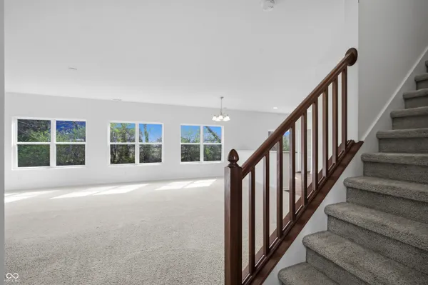 $339,900 | 1937 Abbey Lane, Columbus, IN 47201