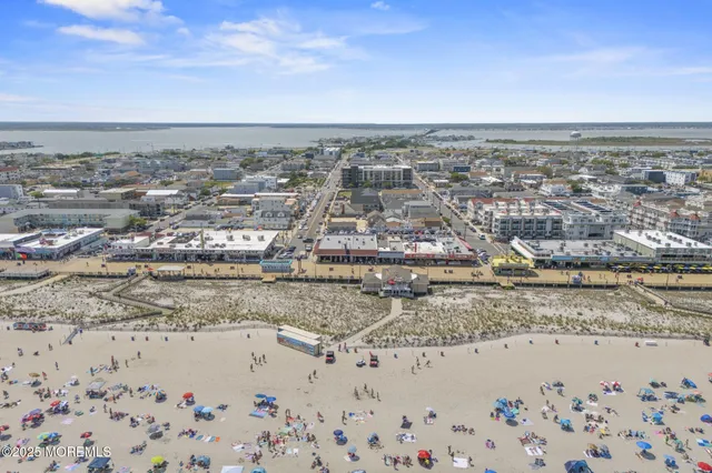 $799,900 | 401 Ocean Boulevard, Unit 204, Seaside Heights, NJ 08751