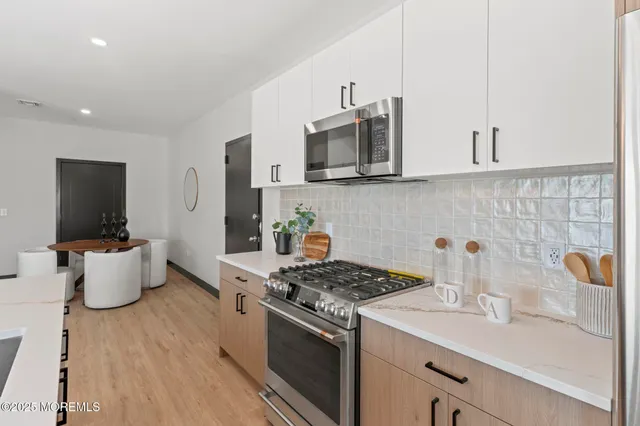 $799,900 | 401 Ocean Boulevard, Unit 204, Seaside Heights, NJ 08751