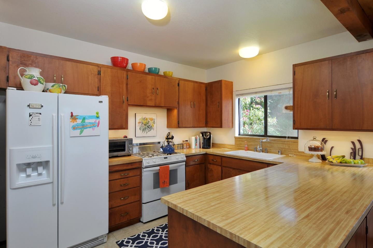 240 Marine Road Woodside, CA 94062 - Photo 8 of 38 Gallery Image 8