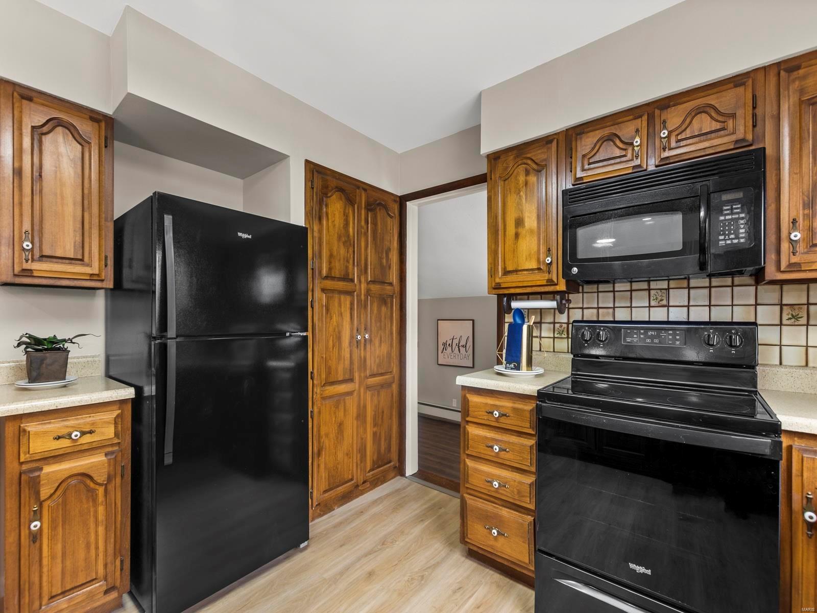 805 Cunningham Avenue St. Charles, MO 63301 - Photo 7 of 29