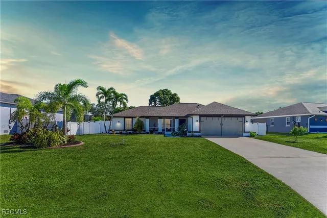 $335,000 | 2533 Southwest 26th Avenue, Cape Coral, FL 33914