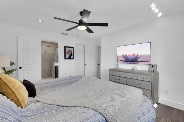 $335,000 | 2533 Southwest 26th Avenue, Cape Coral, FL 33914