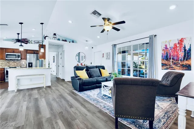 $335,000 | 2533 Southwest 26th Avenue, Cape Coral, FL 33914