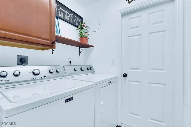 $335,000 | 2533 Southwest 26th Avenue, Cape Coral, FL 33914