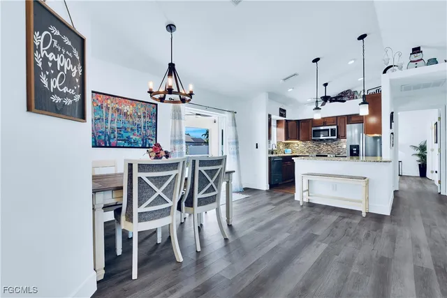 $335,000 | 2533 Southwest 26th Avenue, Cape Coral, FL 33914