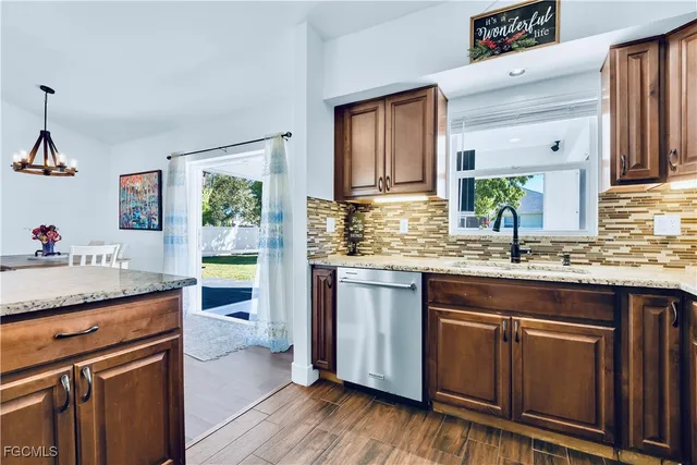 $335,000 | 2533 Southwest 26th Avenue, Cape Coral, FL 33914