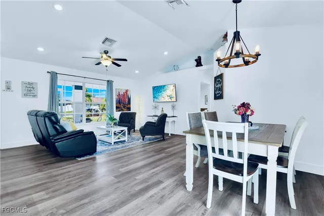 $335,000 | 2533 Southwest 26th Avenue, Cape Coral, FL 33914