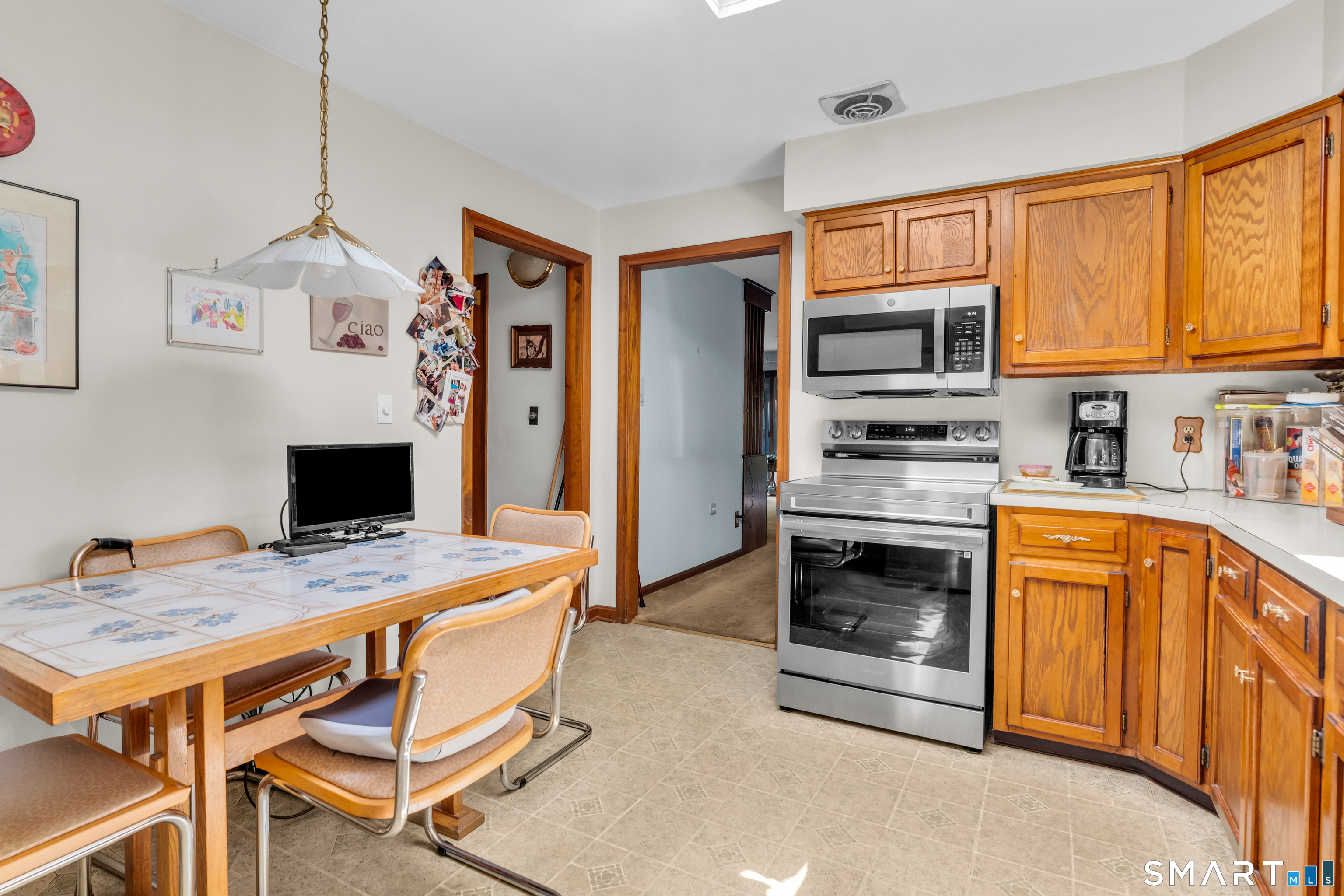 704 Towner Swamp Road Guilford, CT 06437 - Photo 13 of 39