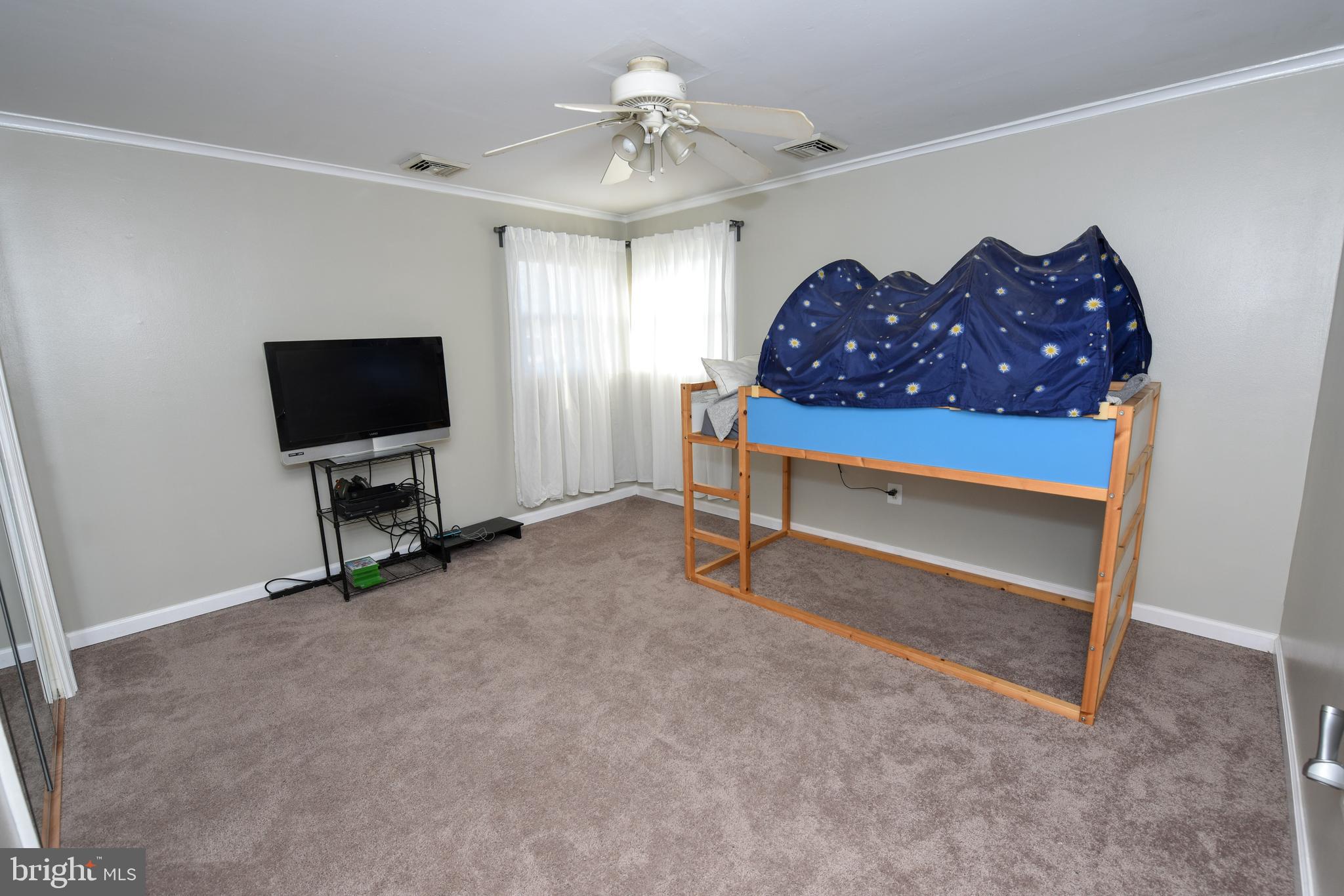 3010 Bath Road Bristol, PA 19007 - Photo 17 of 47 Bedroom 1- 14 X 12