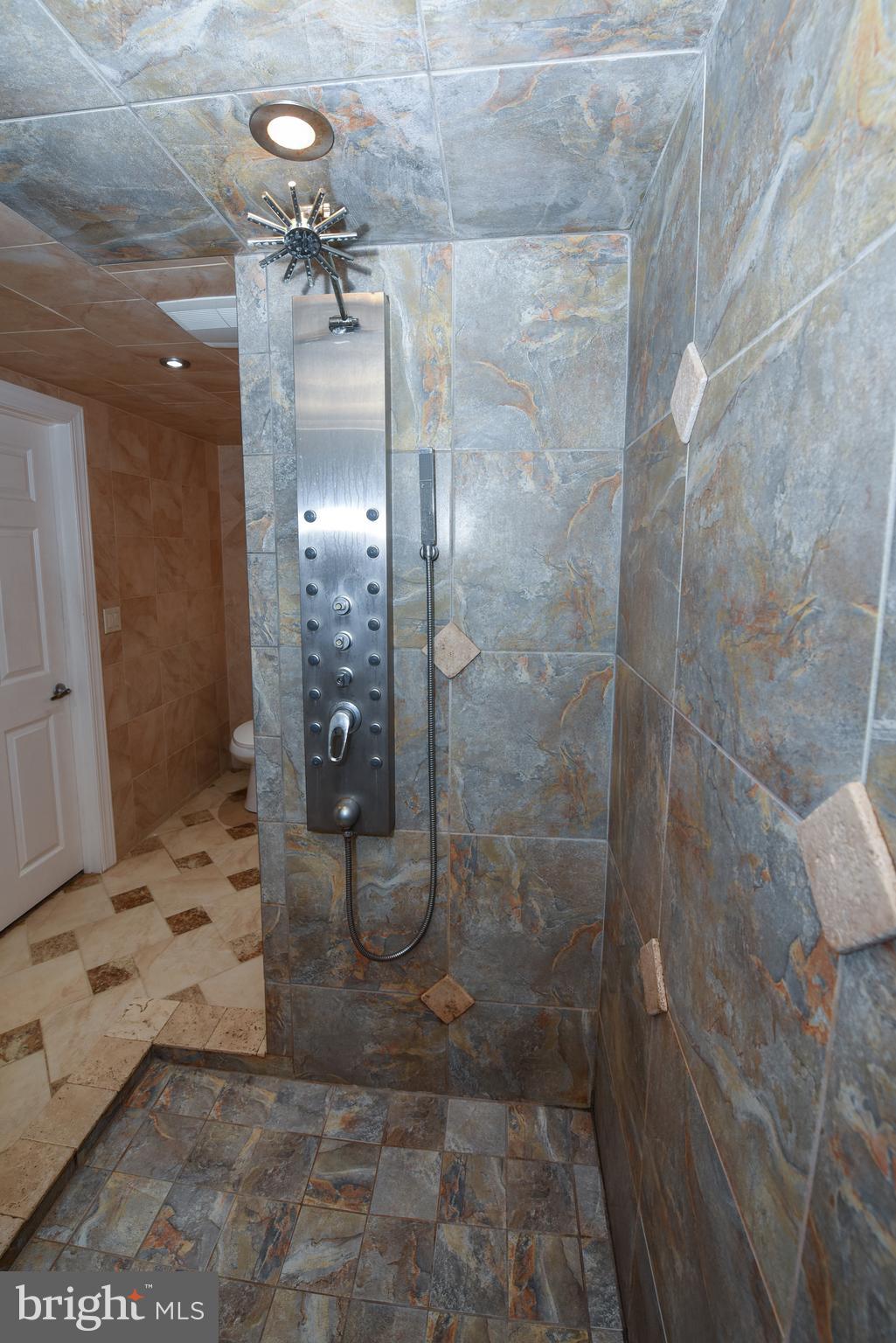 3010 Bath Road Bristol, PA 19007 - Photo 34 of 47 Walk-in deluxe shower- lower level.
