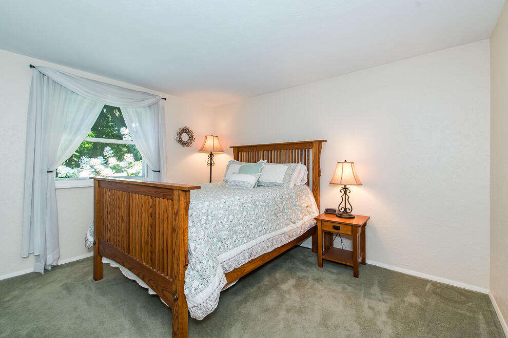 2955 Sunset Road Kalamazoo, MI 49009 - Photo 13 of 28 RN5_8359