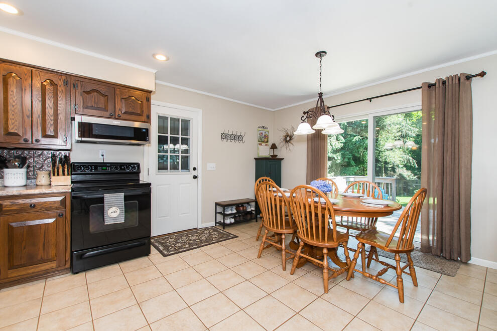 2955 Sunset Road Kalamazoo, MI 49009 - Photo 7 of 28 RN5_8350