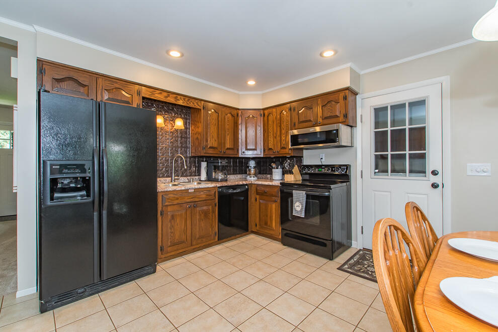 2955 Sunset Road Kalamazoo, MI 49009 - Photo 8 of 28 RN5_8351