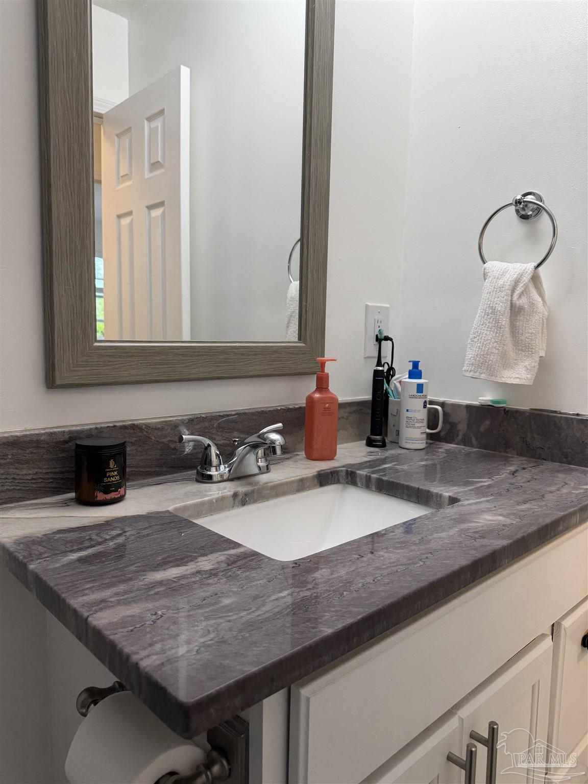 8108 Ridgefield Road Pensacola, FL 32514 - Photo 13 of 44