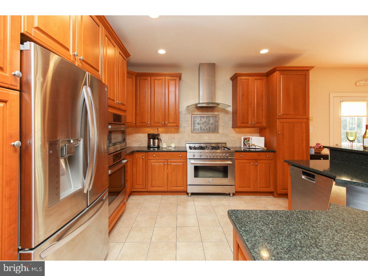 18 Keswick Path Medford, NJ 08055 - Photo 6 of 19 Gallery Image 6