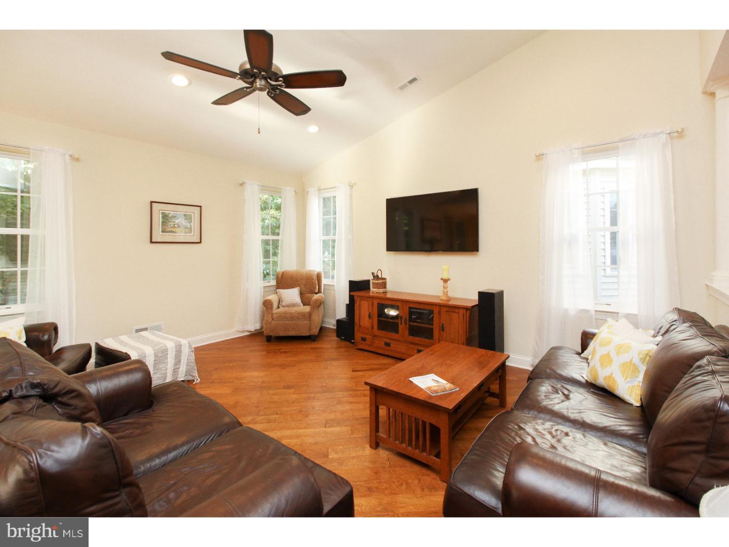 18 Keswick Path Medford, NJ 08055 - Photo 9 of 19 Gallery Image 9