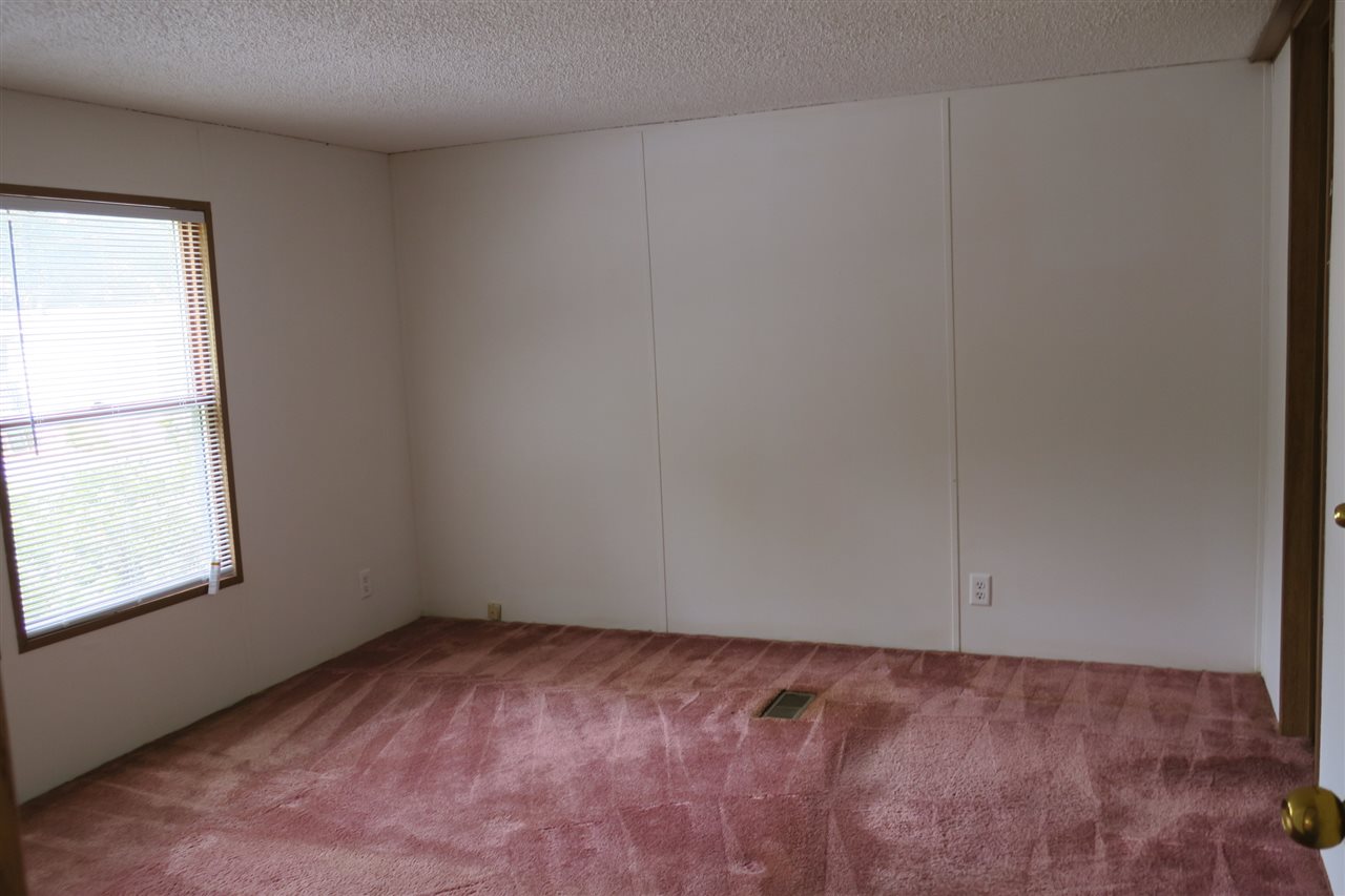 4 Hemlock Street Exeter, NH 03833 - Photo 6 of 24