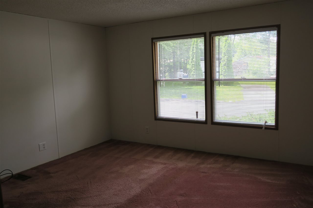 4 Hemlock Street Exeter, NH 03833 - Photo 7 of 24