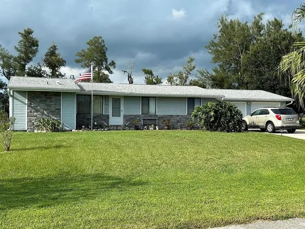 $300,000 | 7901 Castile Road, Sebring, FL 33876