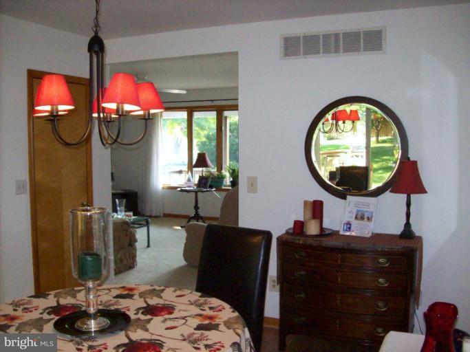 720 Romancoke Road Stevensville, MD 21666 - Photo 8 of 25 Dining Room