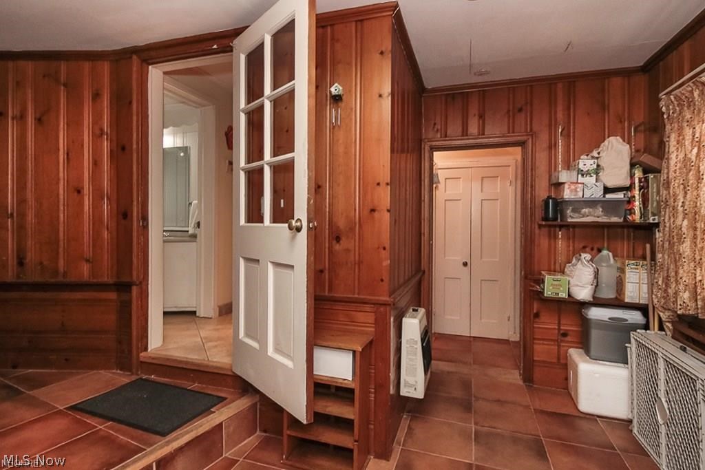 2687 Haddam Road Cleveland, OH 44120 - Photo 12 of 30 Gallery Image 12