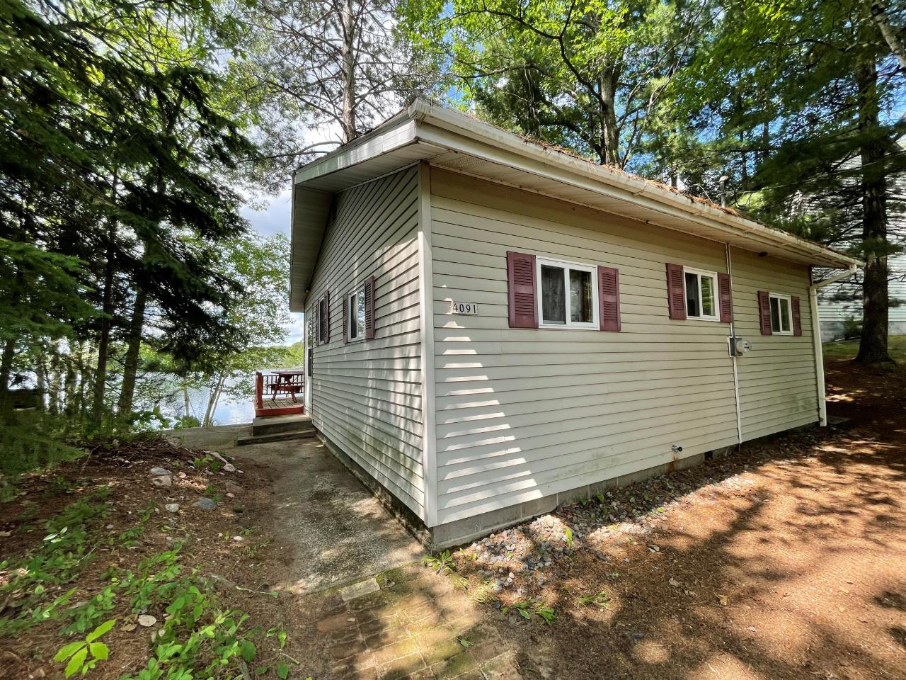 4091 Sunset Drive Rhinelander, WI 54501 - Photo 2 of 18 Gallery Image 2