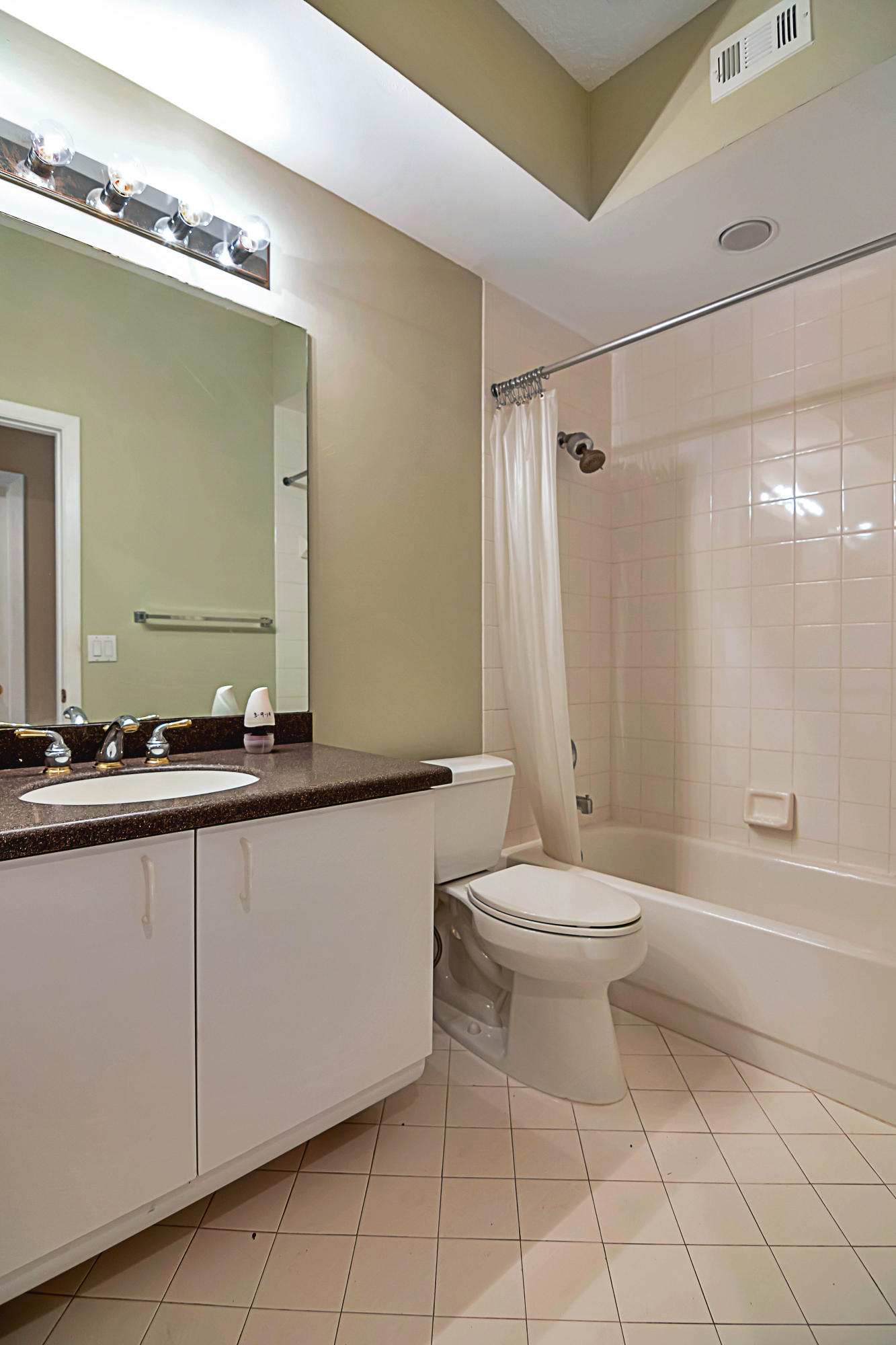 23270 Torre Circle Boca Raton, FL 33433 - Photo 15 of 23 Second Bathroom