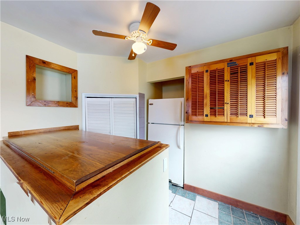 5043 Forest Road Mentor, OH 44060 - Photo 9 of 22 Gallery Image 9