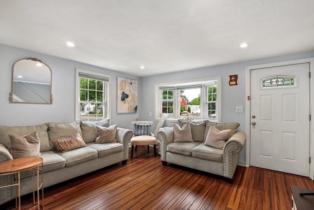 65 Packard Road Stoughton, MA 02072 - Photo 5 of 36 Gallery Image 5