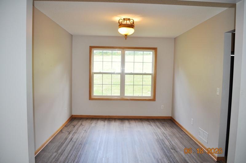 4926 Rusten Road St. Paul, MN 55122 - Photo 5 of 20