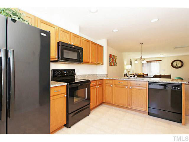 2907 Berkeley Springs Place Raleigh, NC 27616 - Photo 2 of 25 Gallery Image 2