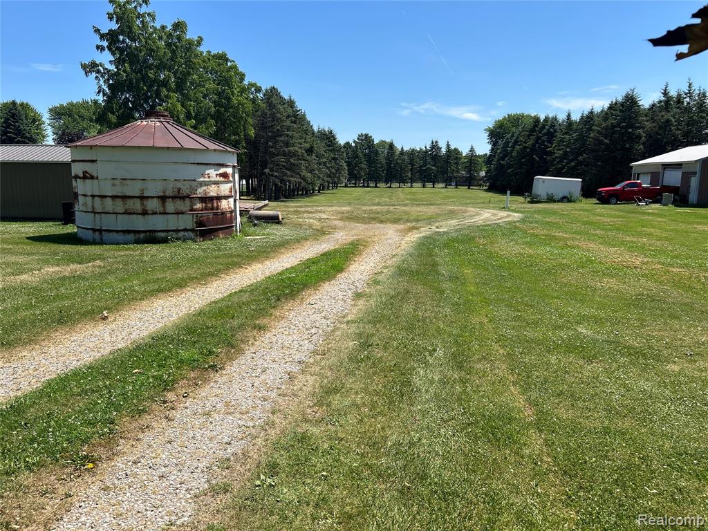11039 Torrey Road Fenton, MI 48430 - Photo 10 of 28