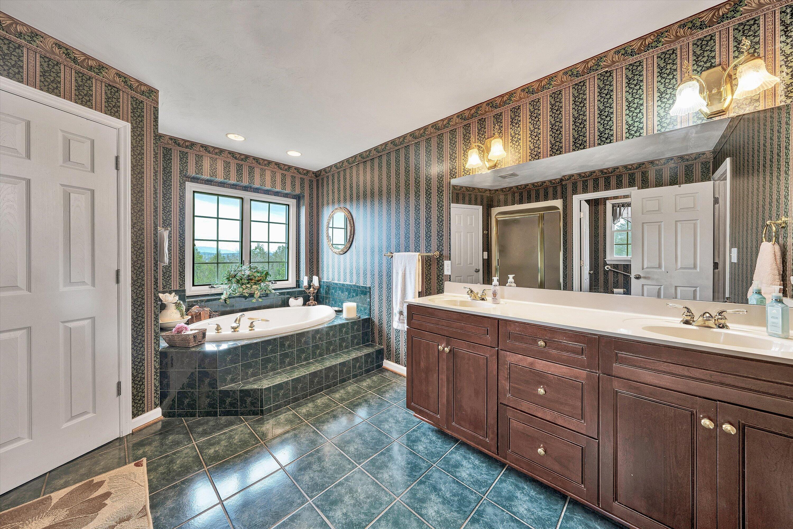 3281 Springwood Road Fincastle, VA 24090 - Photo 25 of 64 25-DSC00219
