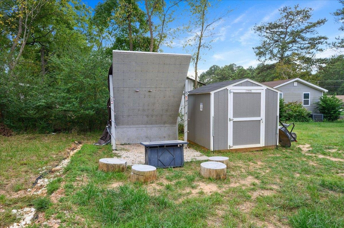 212 North Allen Road Wake Forest, NC 27587 - Photo 5 of 28 a front view of a house with a yard and garage
