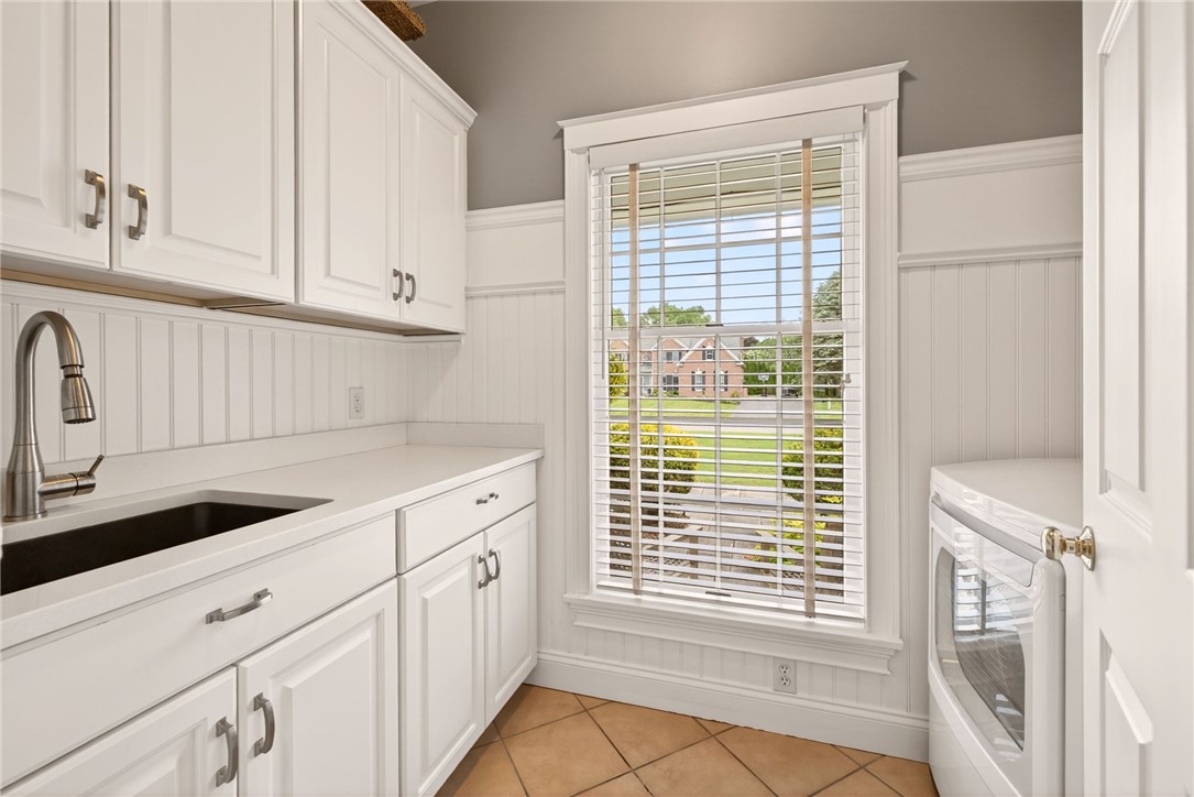 47 Scarborough Park Penfield, NY 14625 - Photo 24 of 50