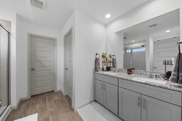 $295,000 | 1137 Buffalograss Trail, Sealy, TX 77474