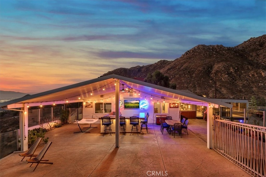 20620 Hill Top Drive Riverside, CA 92507 - Photo 29 of 46 Patio area perfect to entertain