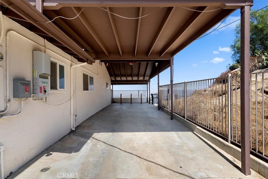 20620 Hill Top Drive Riverside, CA 92507 - Photo 44 of 46 Attached carport