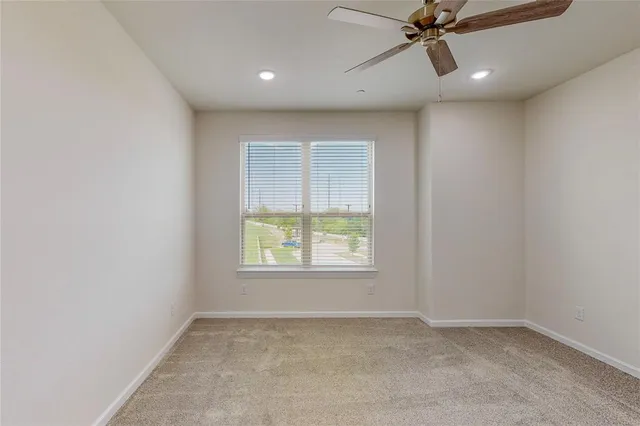 $2,495 | 16092 Doe Lk Drive, Frisco, TX 75033