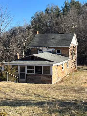 $195,000 | 1099 Broadhead School Road, Greenville, VA 24440