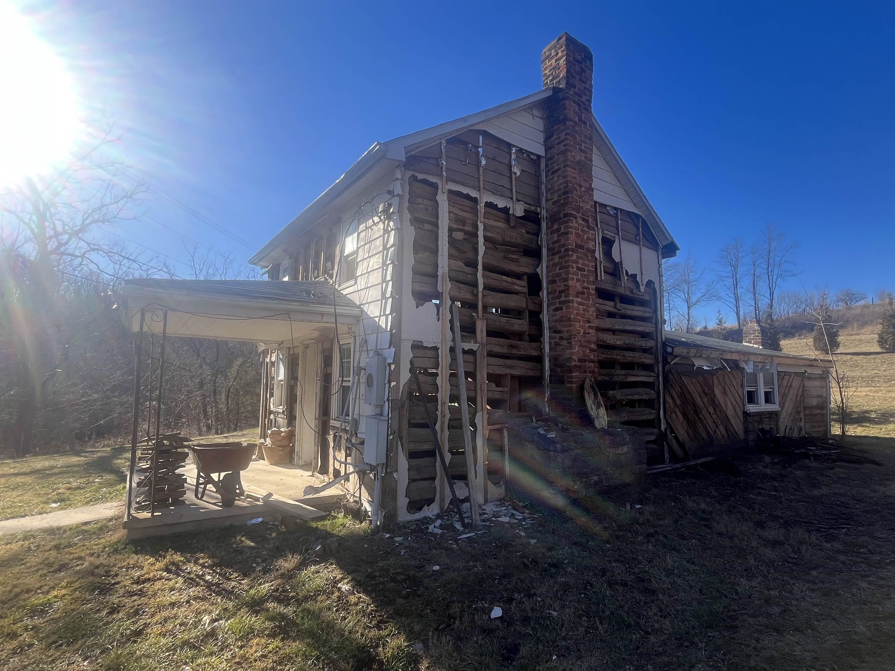 1099 Broadhead School Road Greenville, VA 24440 - Photo 3 of 21