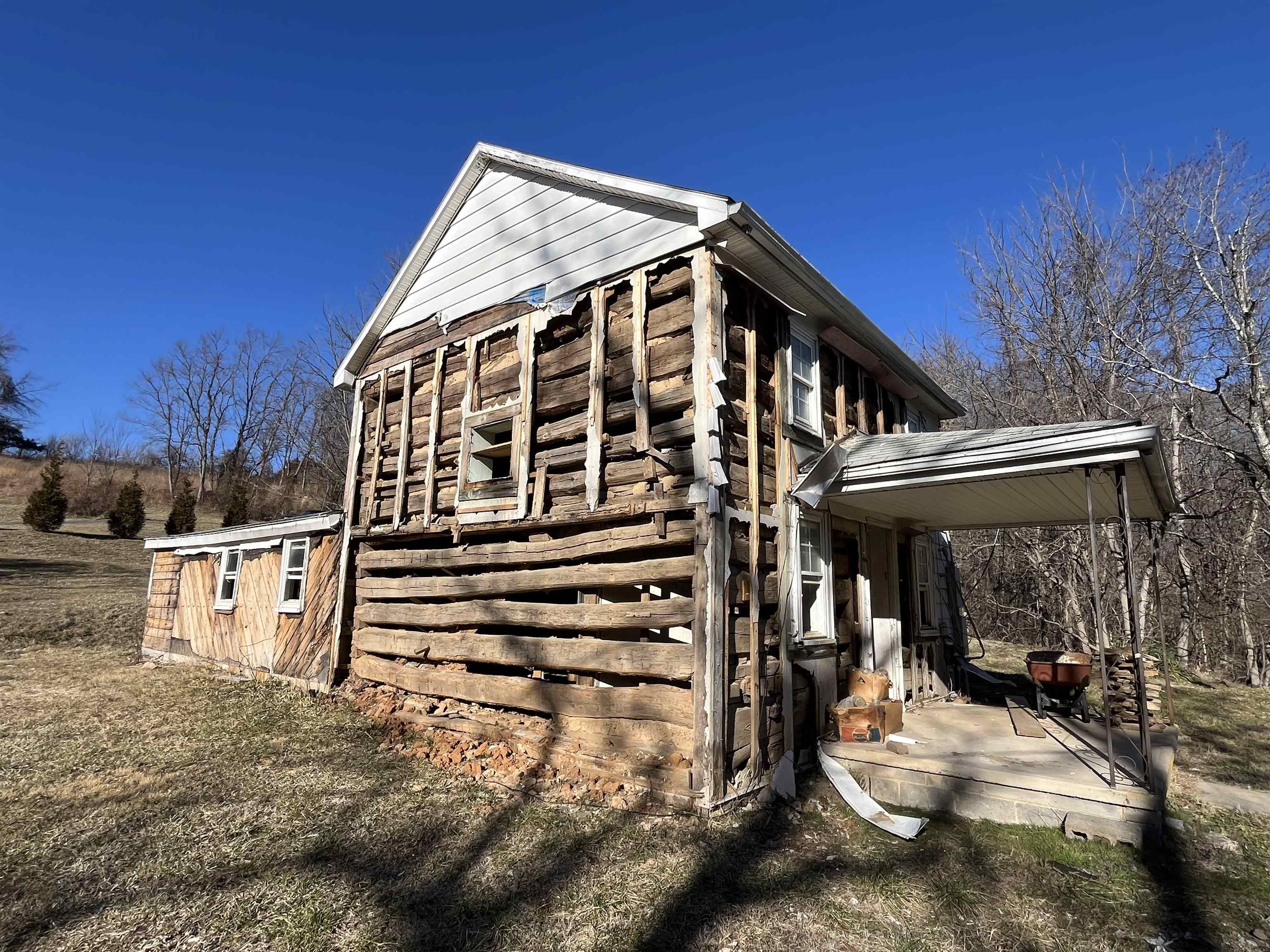 1099 Broadhead School Road Greenville, VA 24440 - Photo 4 of 21