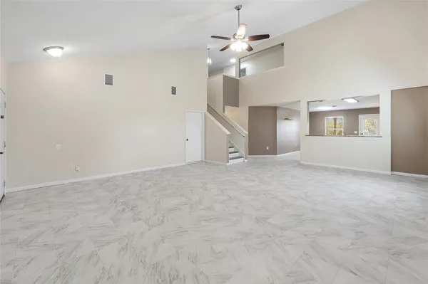 $2,150 | 18436 Weatherby Lane, Elgin, TX 78621