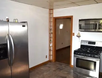 $65,000 | 744 East Brooks Street, Galesburg, IL 61401