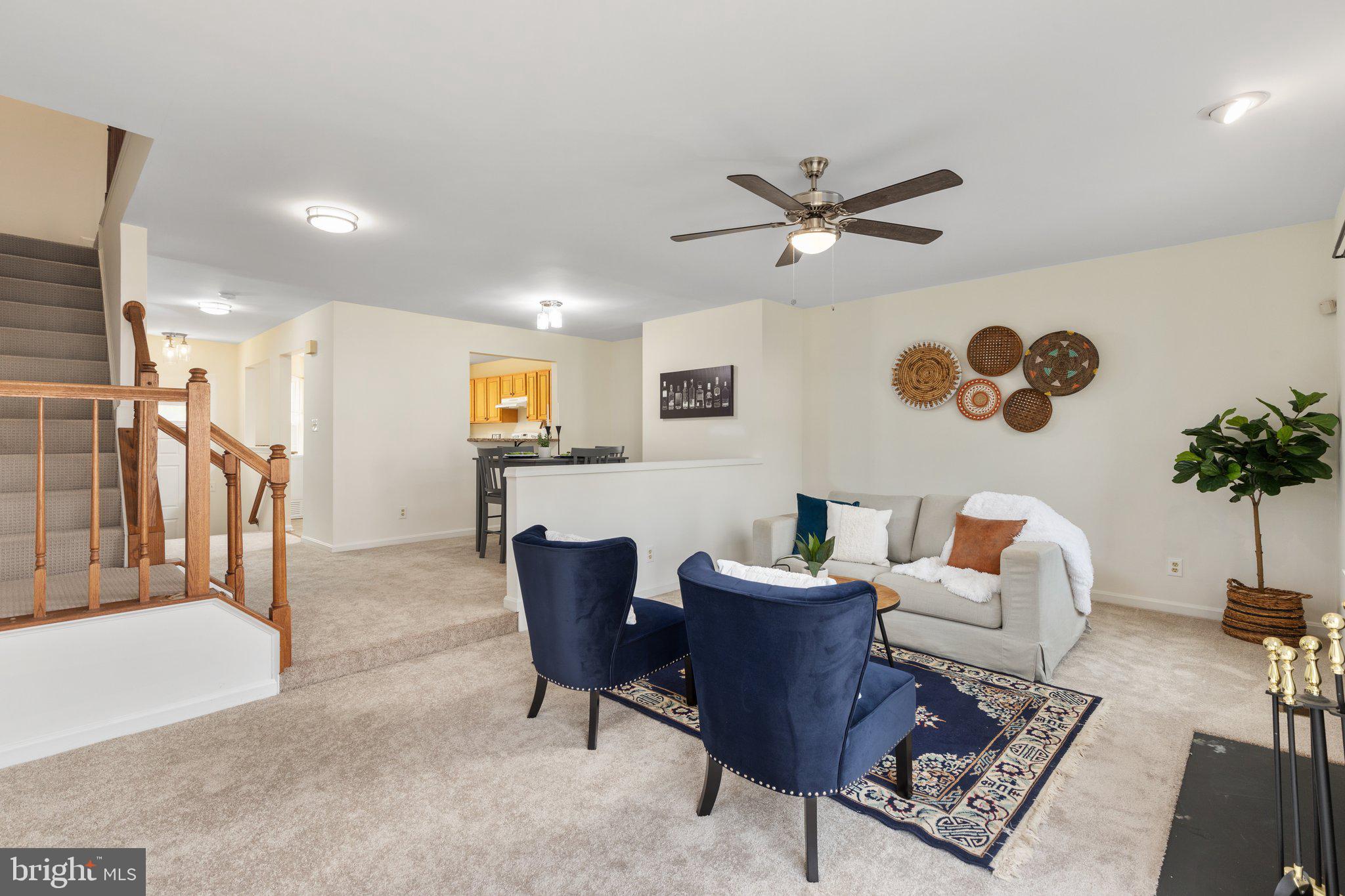 206 Rugby Road Fredericksburg, VA 22406 - Photo 9 of 25 Living room
